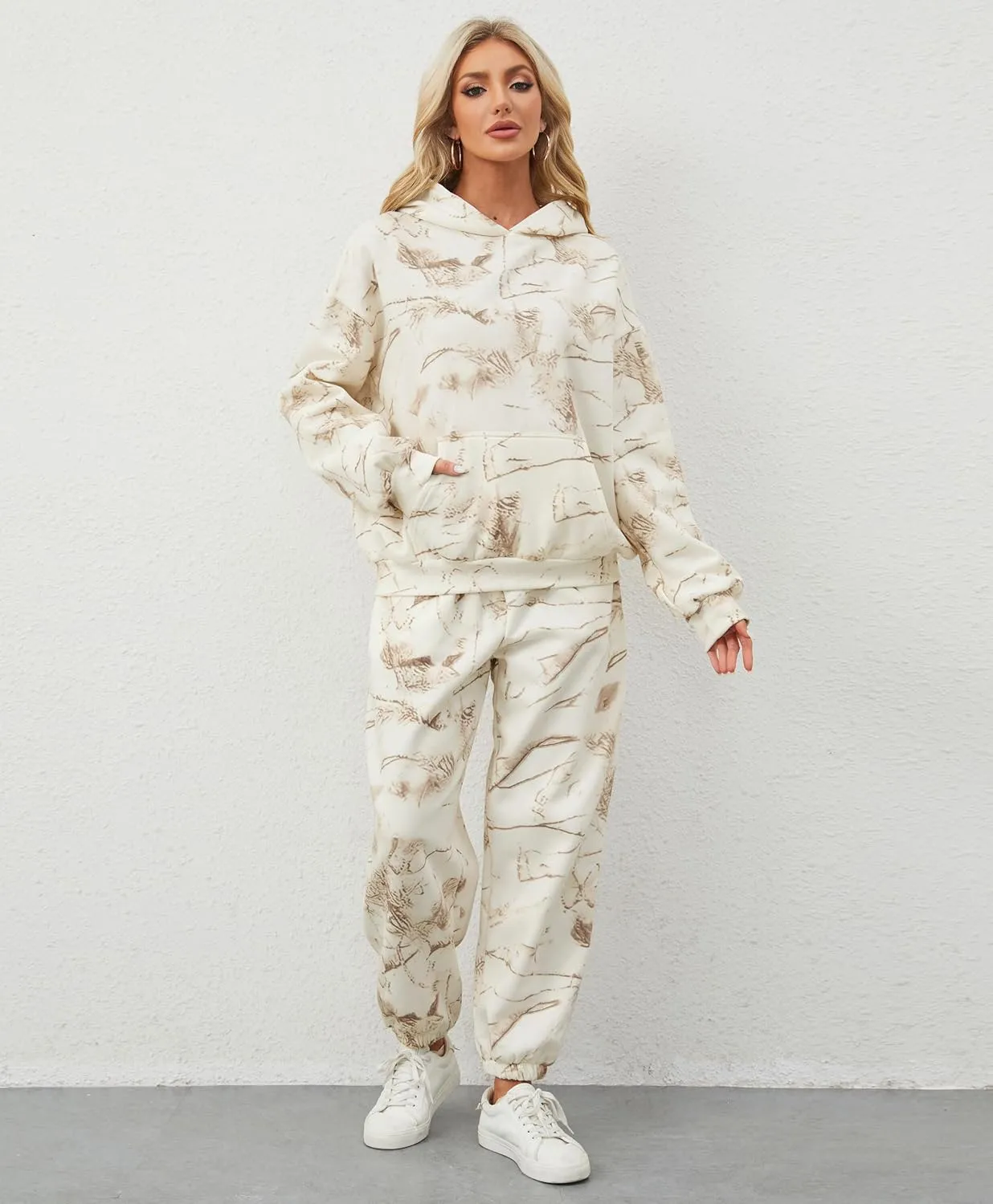 Camo Sweatsuits for Women Set 2 Piece Camo Hoodies Maple Leaf Print Oversized Sweatshirt Lounge Sets Fall Outfits