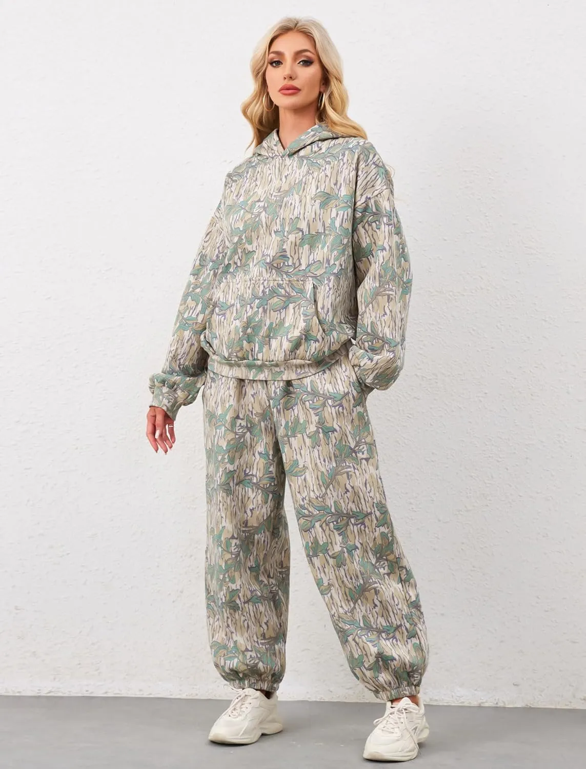 Camo Sweatsuits for Women Set 2 Piece Camo Hoodies Maple Leaf Print Oversized Sweatshirt Lounge Sets Fall Outfits