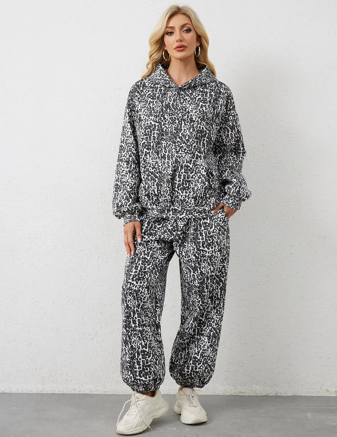 Camo Sweatsuits for Women Set 2 Piece Camo Hoodies Maple Leaf Print Oversized Sweatshirt Lounge Sets Fall Outfits