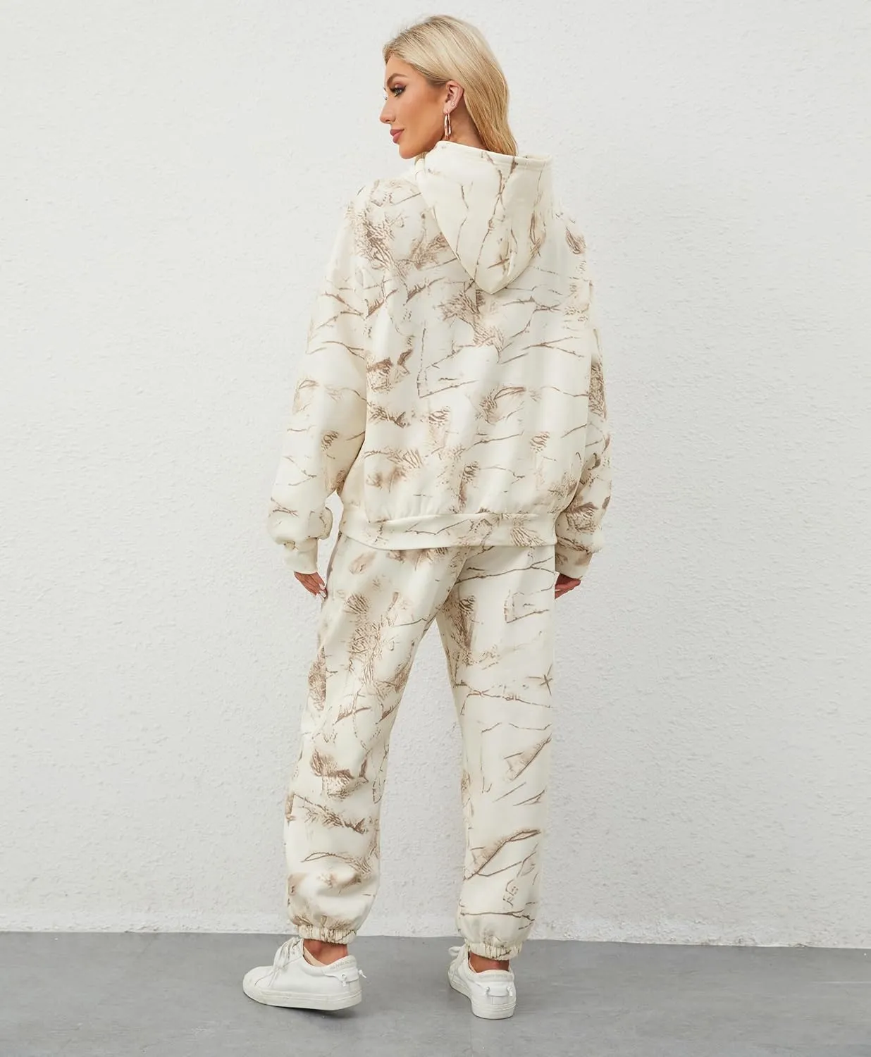 Camo Sweatsuits for Women Set 2 Piece Camo Hoodies Maple Leaf Print Oversized Sweatshirt Lounge Sets Fall Outfits