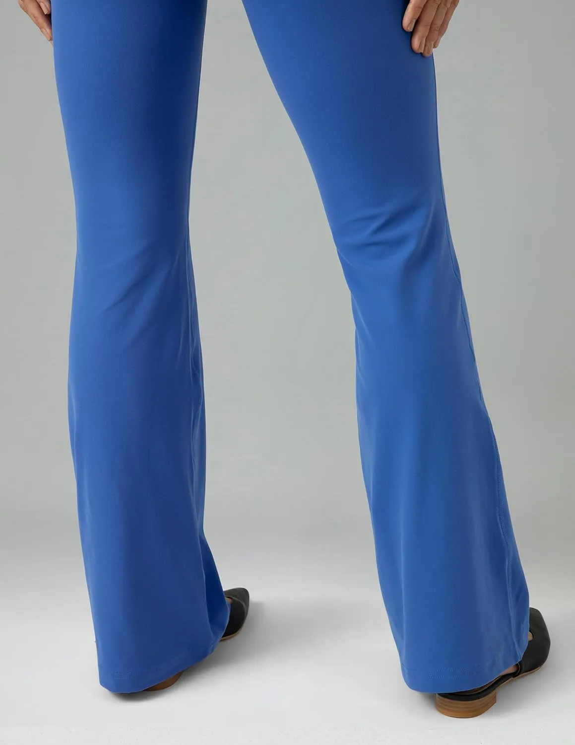 Colorfulkoala Women's Dreamlux Workout Flare Leggings High Waisted Wide Leg Bootcut Yoga Pants 29.5" / 31.5" Inseam