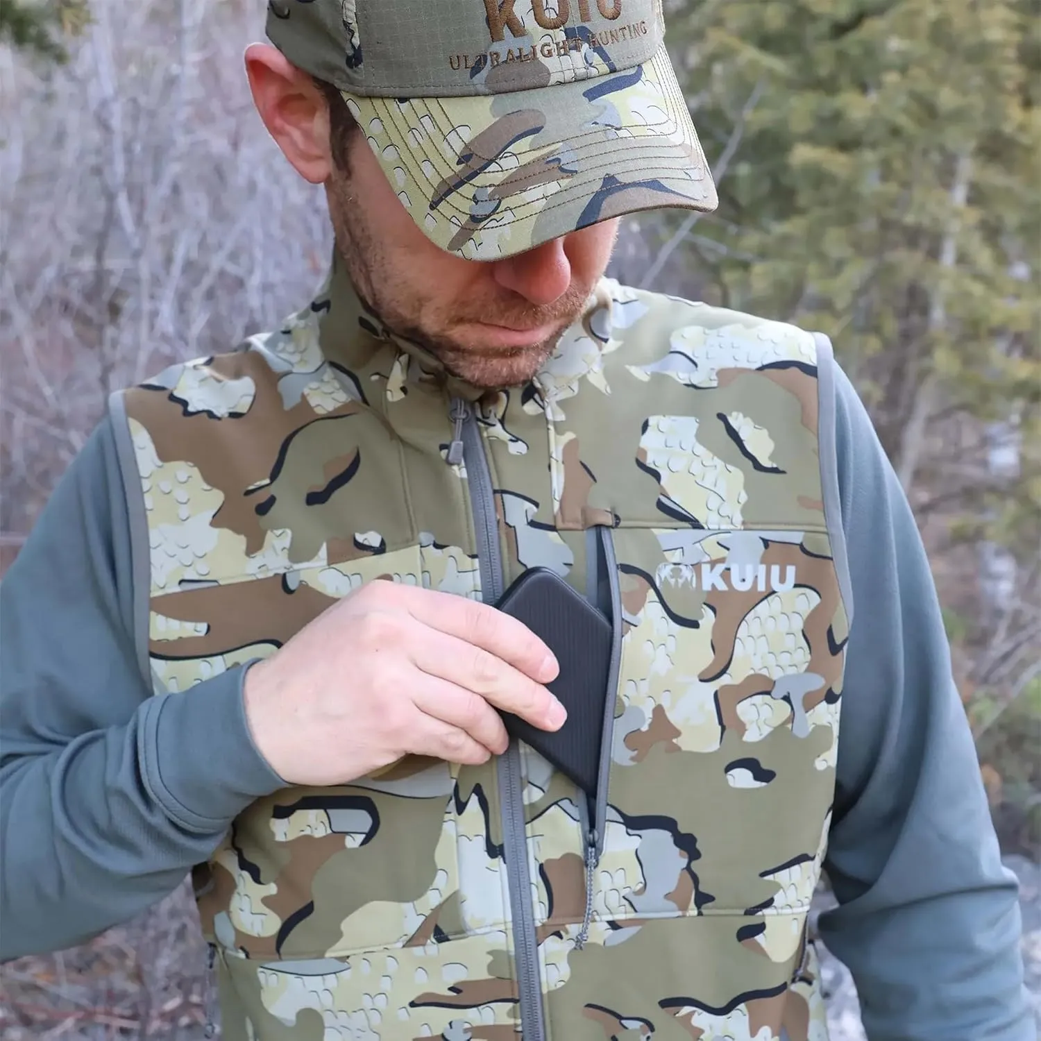 KUIU Guide PRO Vest – Wind & Water-Resistant Soft Shell Hunting Vest, Durable & Quiet with Fleece Lining for Cold Weather