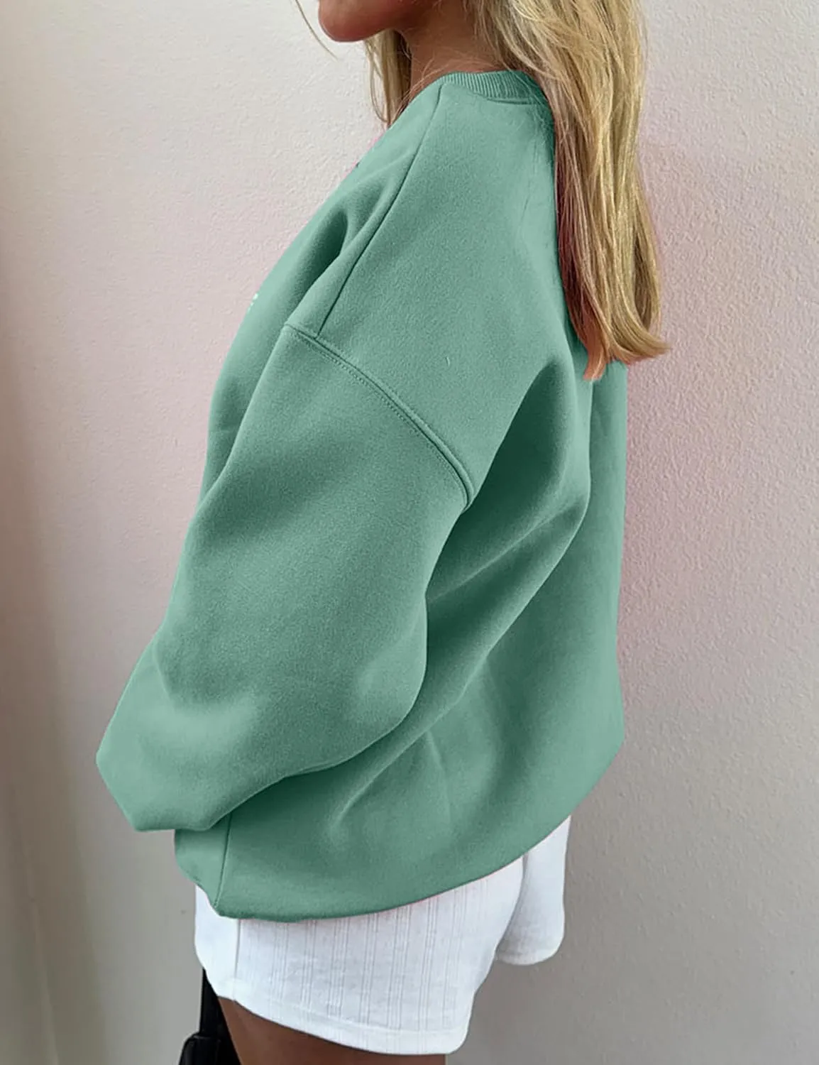 Women Oversized Sweatshirt Bow Crewneck Long Sleeve Fleece Pullover Top Clean Girl Aesthetic Fall Sweatshirt Outfits