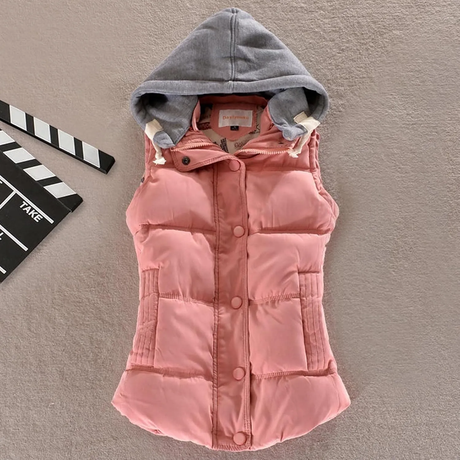 Women's Quilted Lightweight Puffer Vest Winter Casual Warm Hooded Sleeveless Jacket Zipper Waistcoat Gilet Outwear